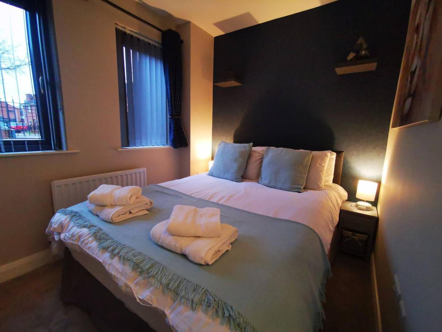 Belfast Central 2 Bedroom Luxurious Modern Stay 外观 照片