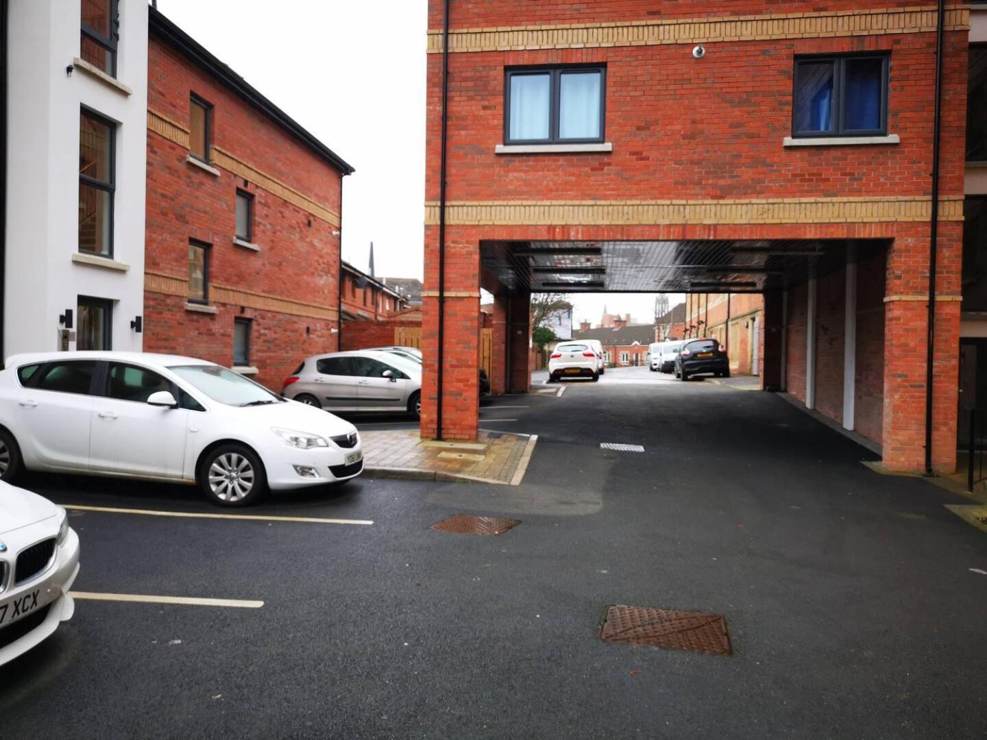 Belfast Central 2 Bedroom Luxurious Modern Stay 外观 照片
