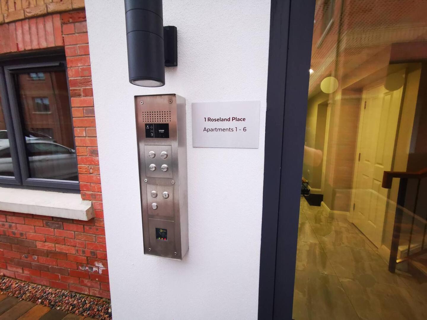 Belfast Central 2 Bedroom Luxurious Modern Stay 外观 照片