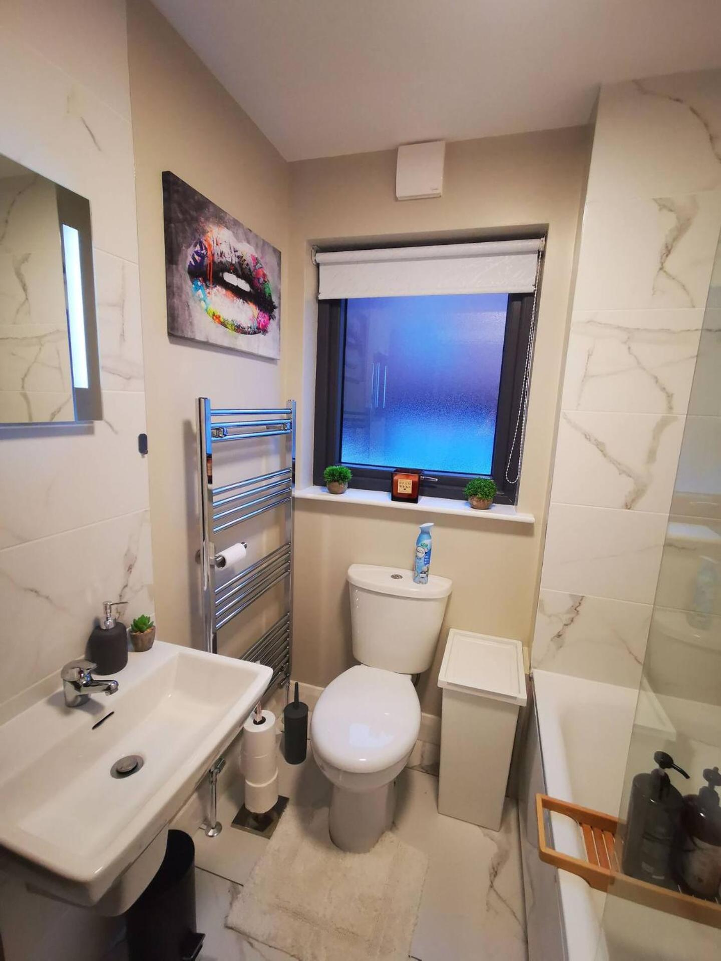 Belfast Central 2 Bedroom Luxurious Modern Stay 外观 照片