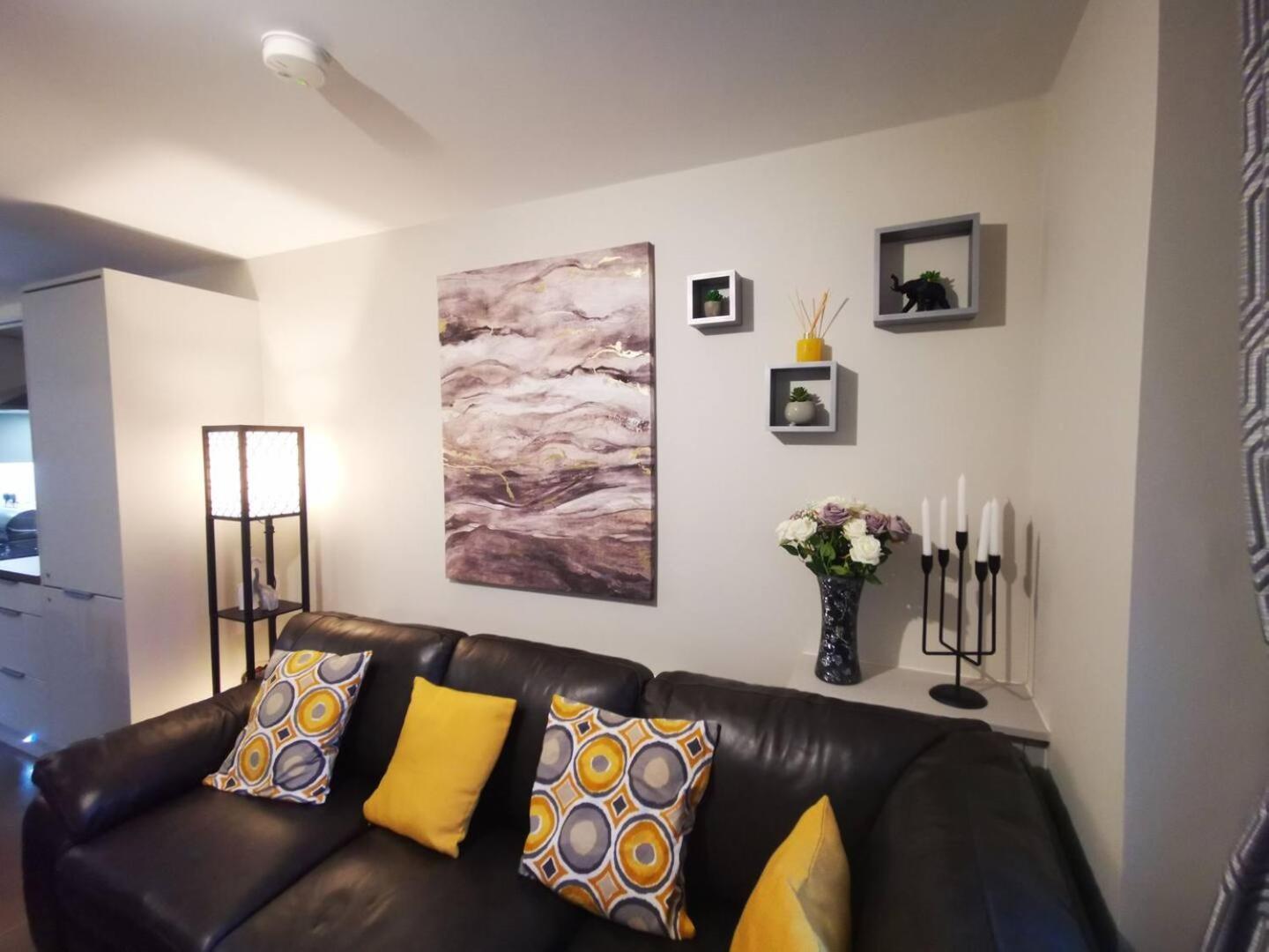 Belfast Central 2 Bedroom Luxurious Modern Stay 外观 照片